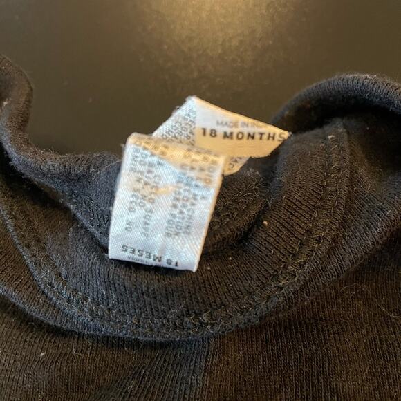 Black Onesie with Pink Airplane and Black Ruffle Size 18 months - Picture 3 of 3